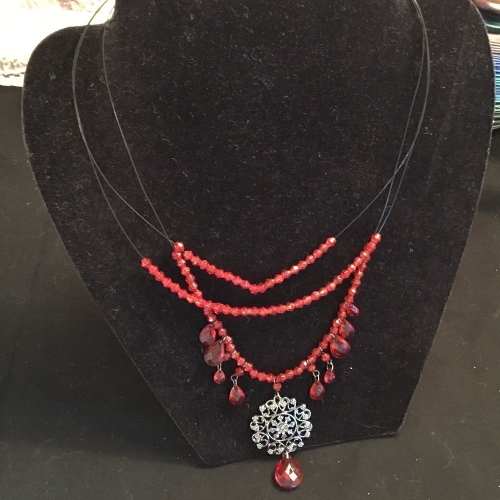NWT Claire’s Black Wire Red Crystal Three Strand Necklace